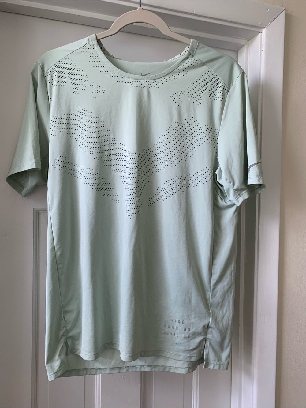 Nike Mens Mint Running Tee